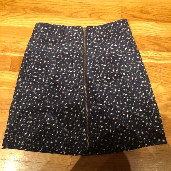 francescas skirt NWOT - Picture 1 of 2